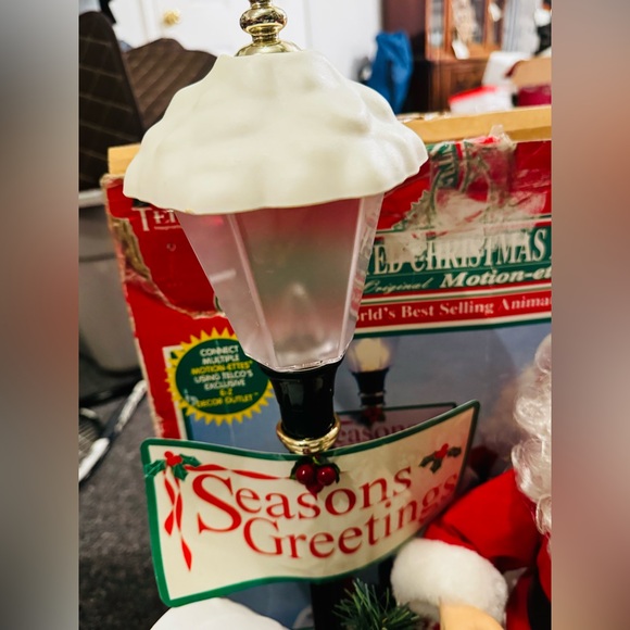 SANTA & MAILBOX ANIMATED CHRISTMAS DISPLAY / TELCO / VINTAGE 1995 / XL SIZE - Picture 3 of 5